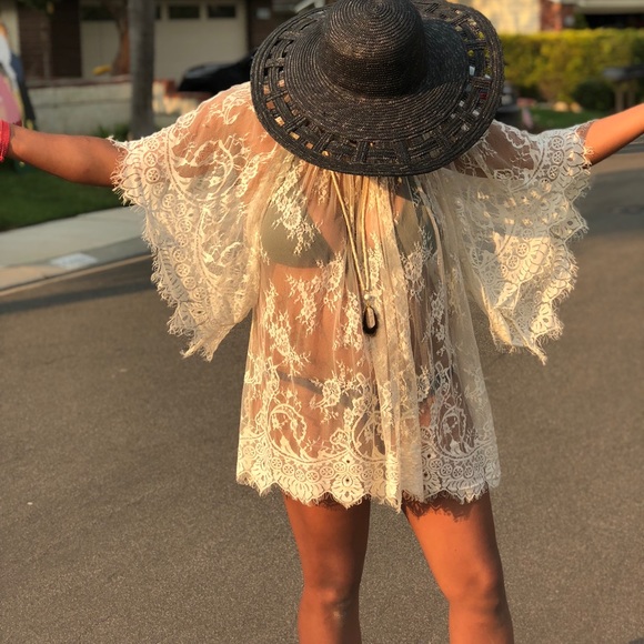 Meet your Posher, Christy - Picture 2 of 8